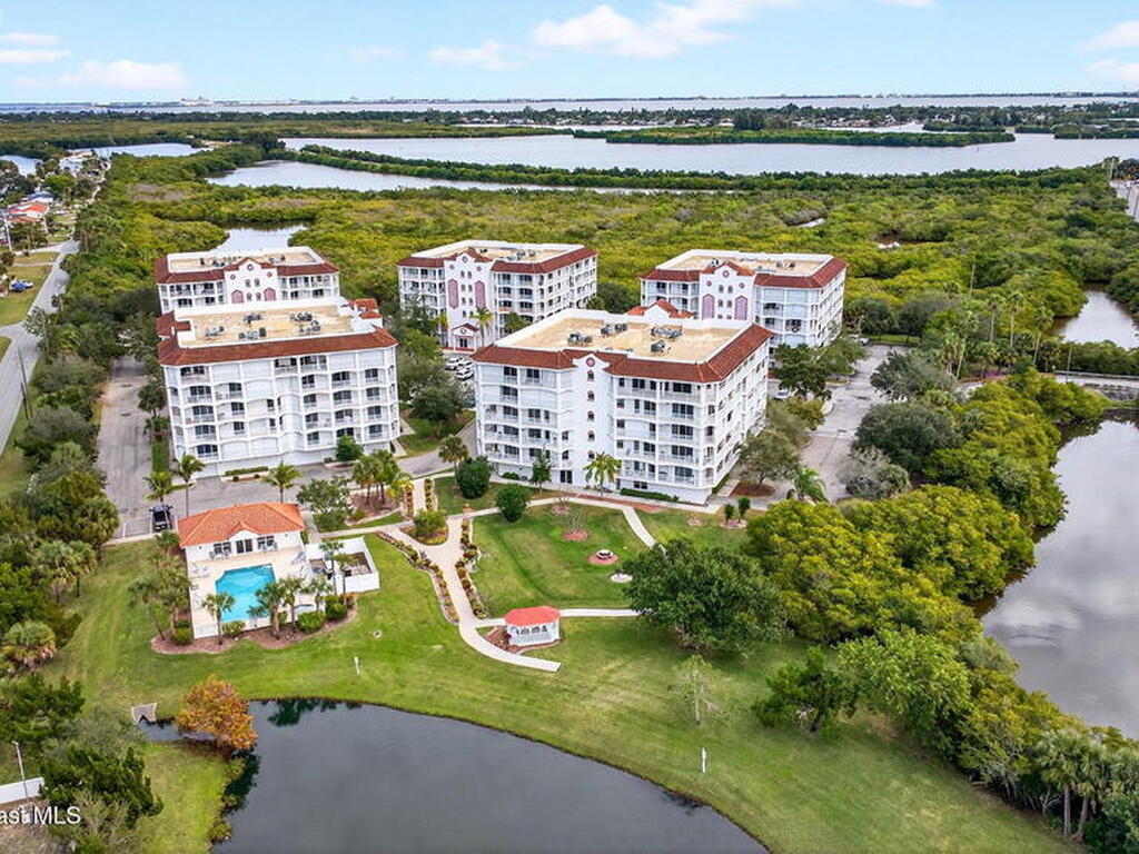 821 Del Rio Way, Merritt Island, FL 32953