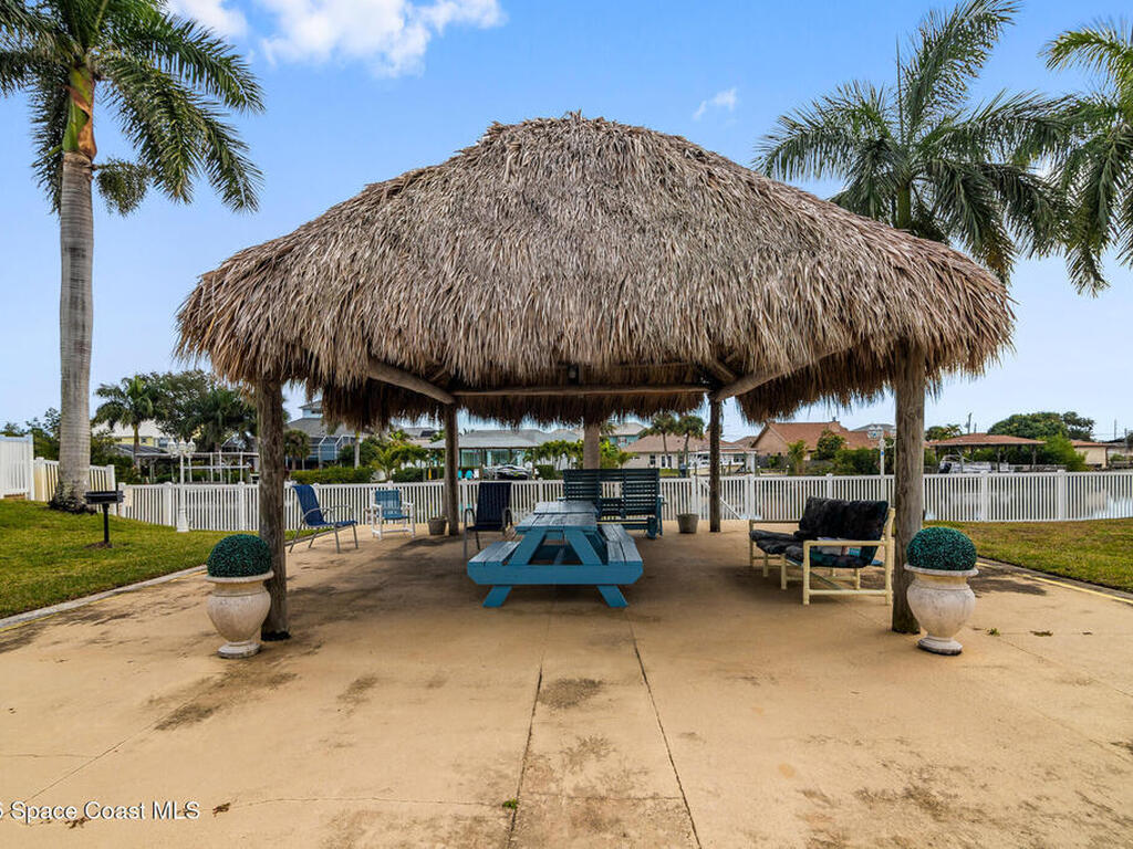 250 N Banana River Drive, Merritt Island, FL 32952