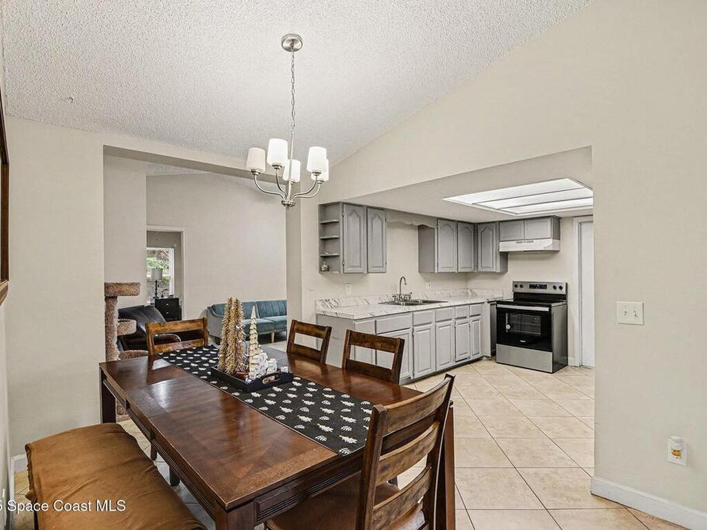 3119 Shafton Avenue, Deltona, FL 32738