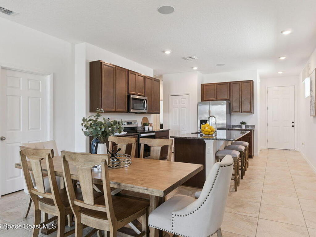 2824 Neverland Drive, New Smyrna Beach, FL 32168