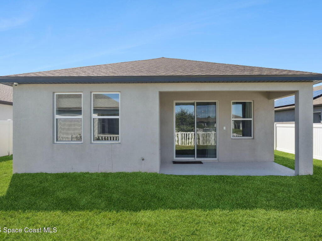 2824 Neverland Drive, New Smyrna Beach, FL 32168