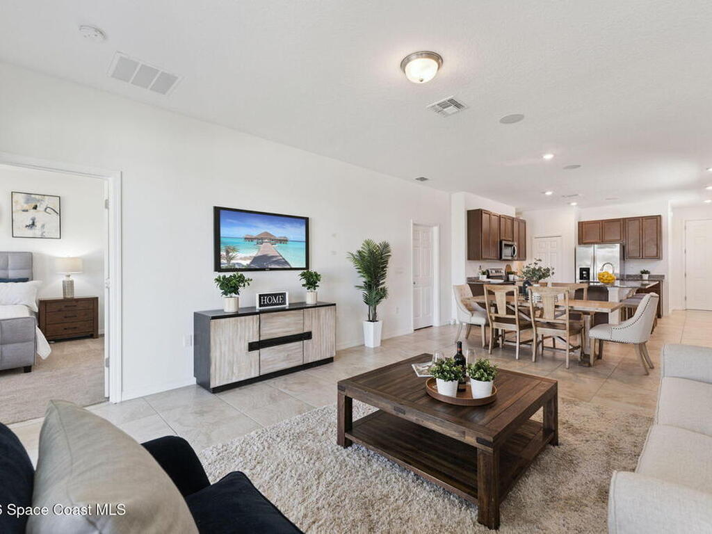 2824 Neverland Drive, New Smyrna Beach, FL 32168