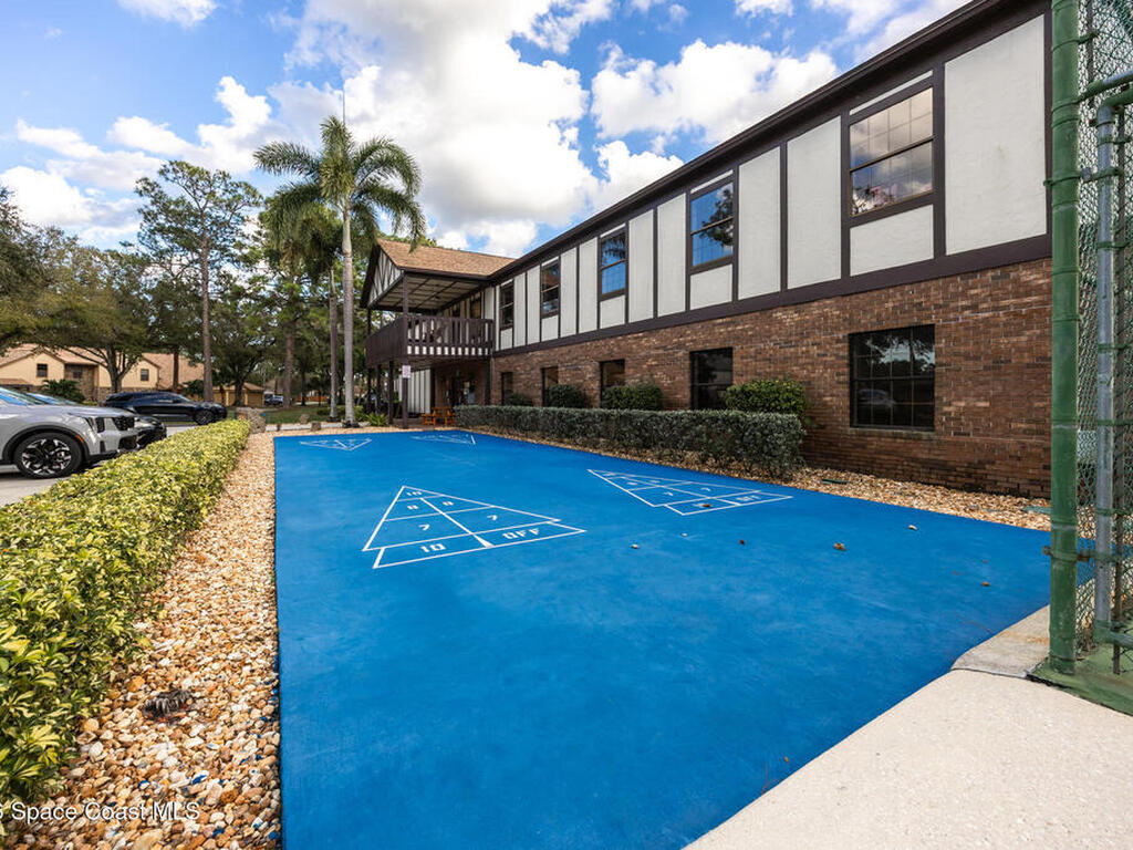 9002 Wedgewood Place, West Melbourne, FL 32904