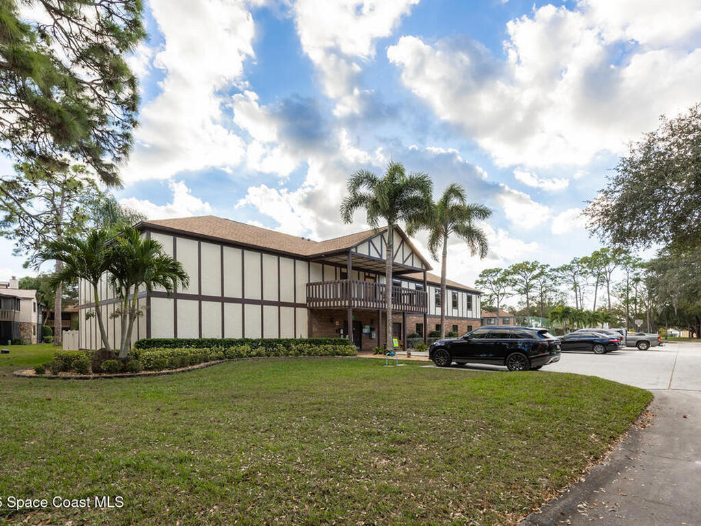 9002 Wedgewood Place, West Melbourne, FL 32904