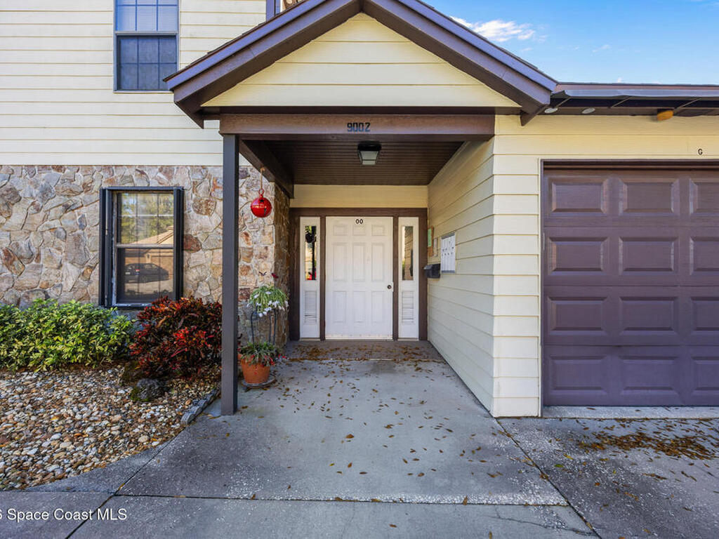 9002 Wedgewood Place, West Melbourne, FL 32904