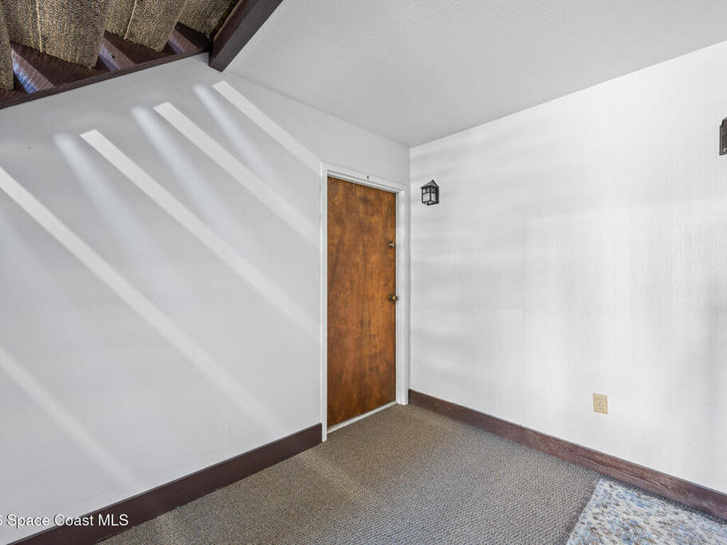 9002 Wedgewood Place, West Melbourne, FL 32904