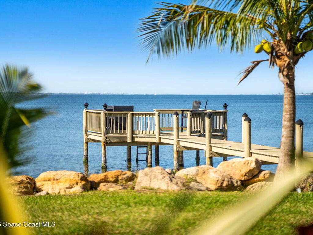 467 Spoonbill Lane, Melbourne Beach, FL 32951