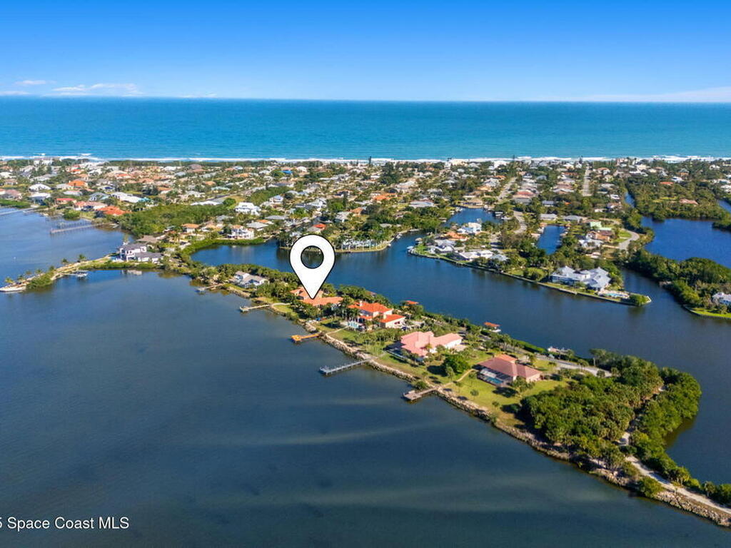 467 Spoonbill Lane, Melbourne Beach, FL 32951