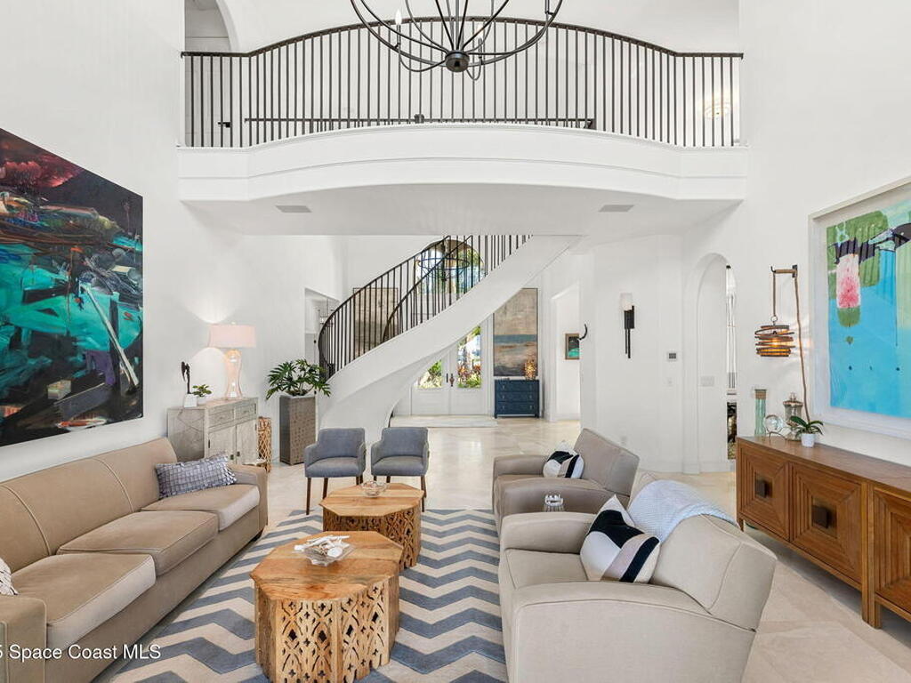 467 Spoonbill Lane, Melbourne Beach, FL 32951