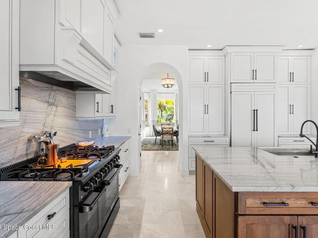 467 Spoonbill Lane, Melbourne Beach, FL 32951