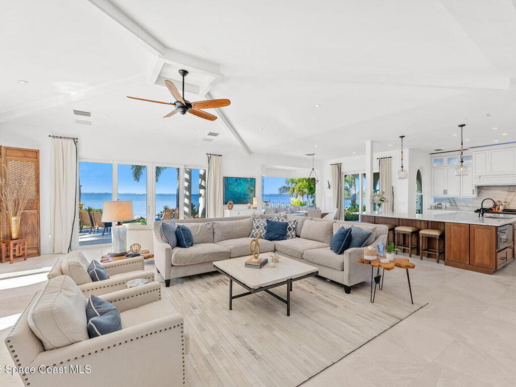 467 Spoonbill Lane, Melbourne Beach, FL 32951