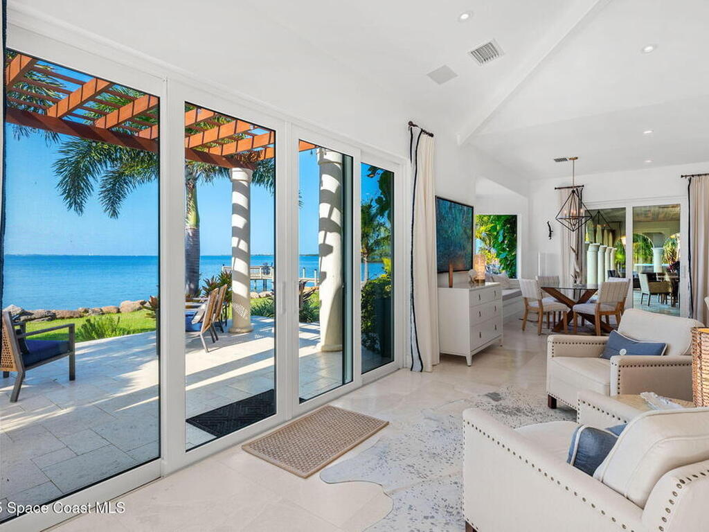 467 Spoonbill Lane, Melbourne Beach, FL 32951