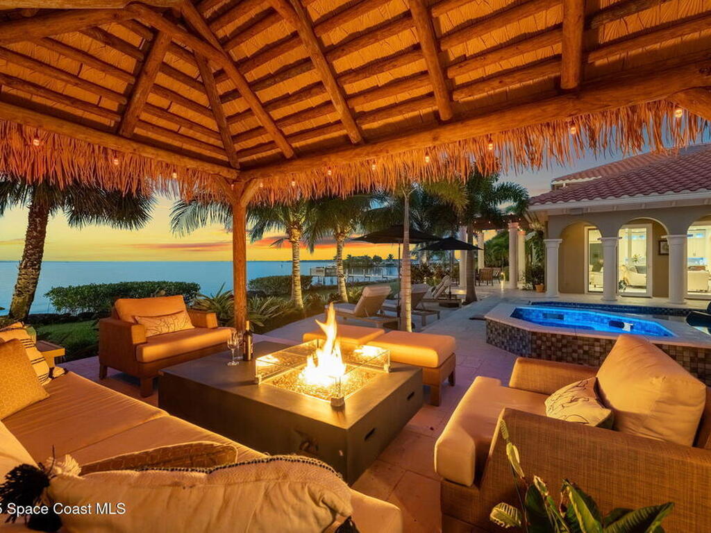 467 Spoonbill Lane, Melbourne Beach, FL 32951