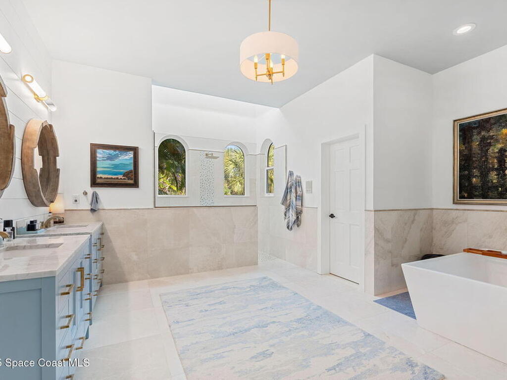 467 Spoonbill Lane, Melbourne Beach, FL 32951