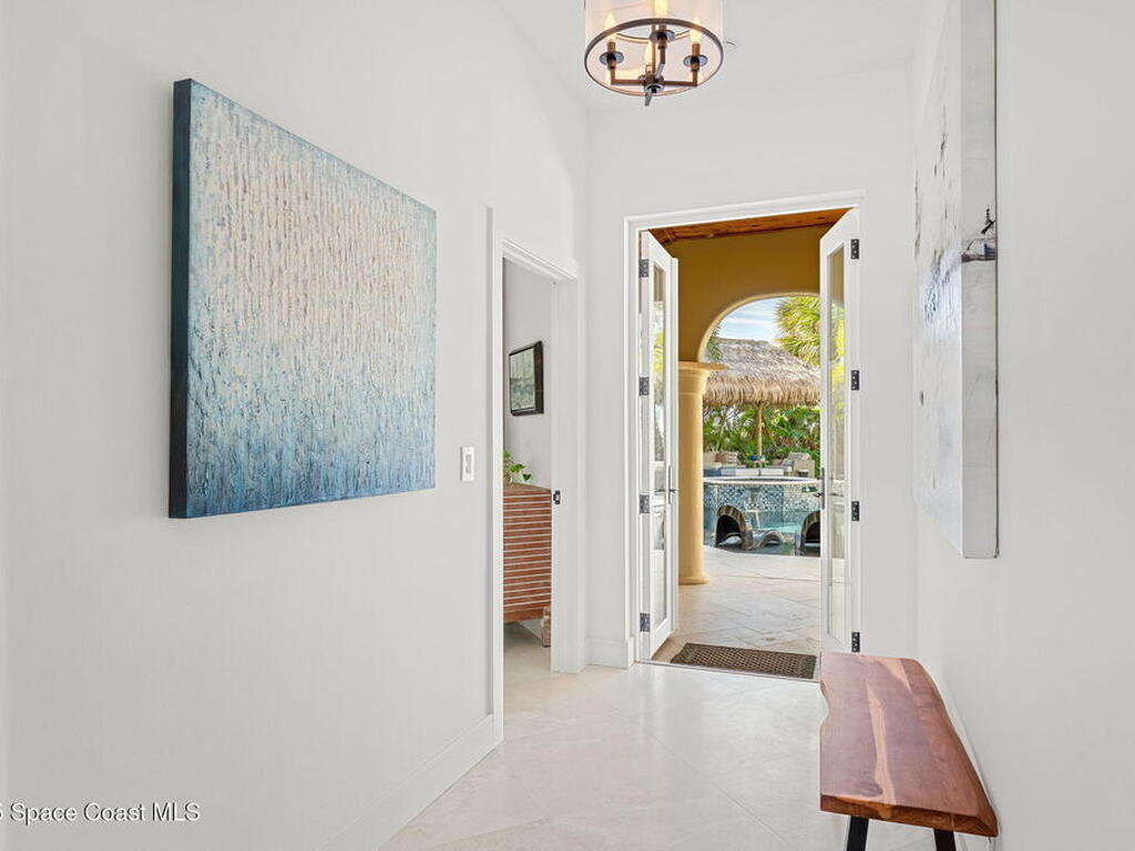 467 Spoonbill Lane, Melbourne Beach, FL 32951