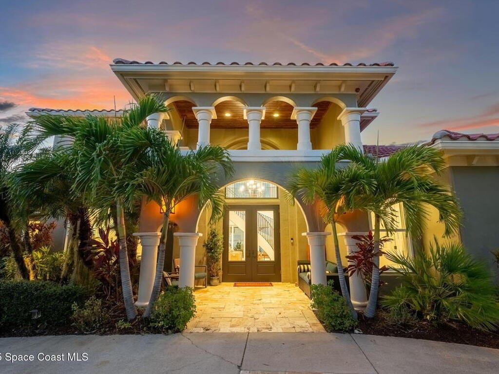 467 Spoonbill Lane, Melbourne Beach, FL 32951