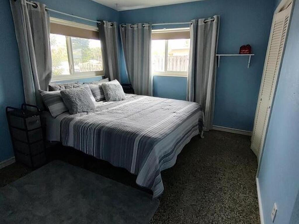 211 Avenida De Paz, Indialantic, FL 32903