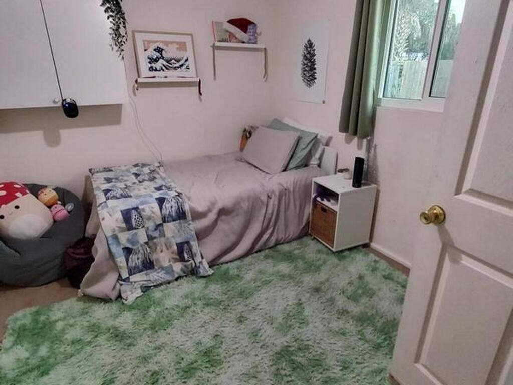 211 Avenida De Paz, Indialantic, FL 32903