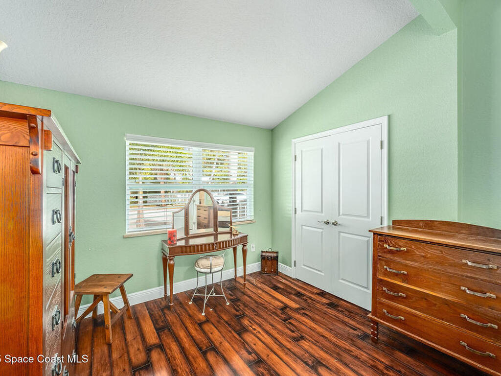 2100 Vernon Place, Melbourne, FL 32901