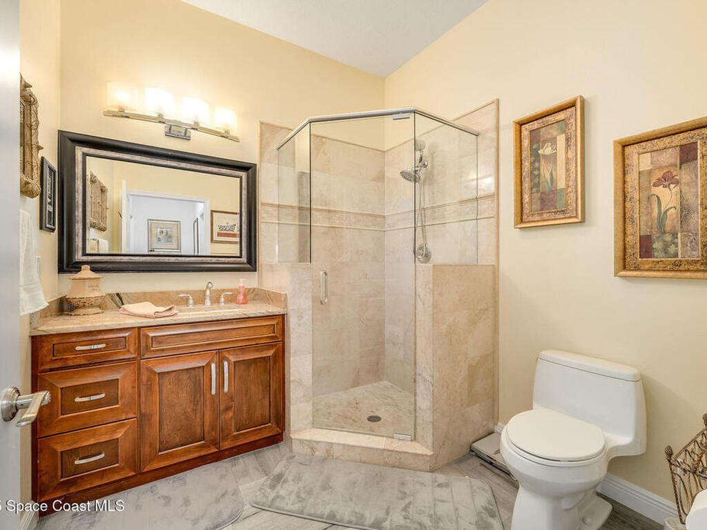 2100 Vernon Place, Melbourne, FL 32901