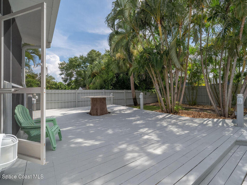 2100 Vernon Place, Melbourne, FL 32901