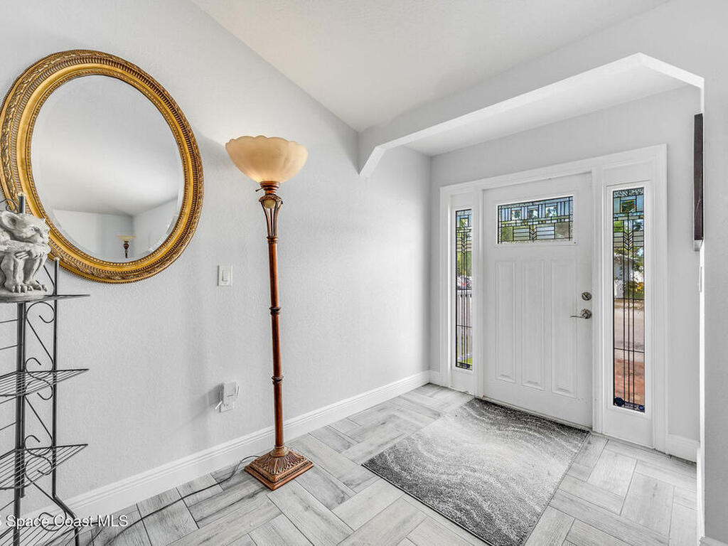 2100 Vernon Place, Melbourne, FL 32901