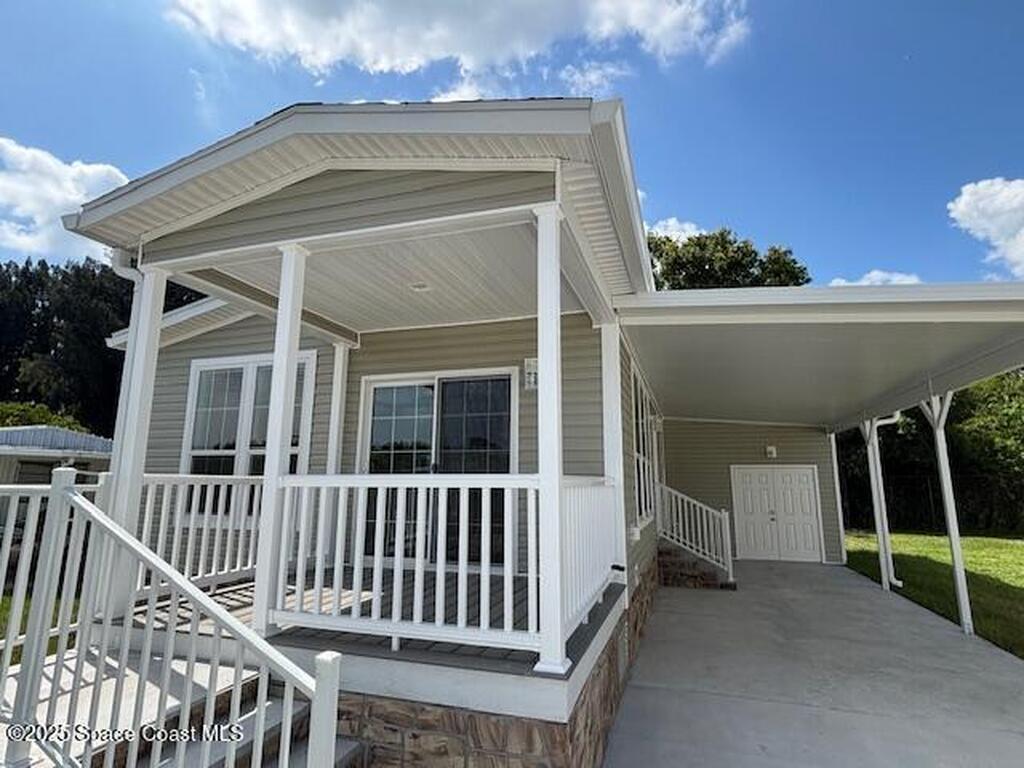 146 Holiday Park Boulevard, Palm Bay, FL 32907