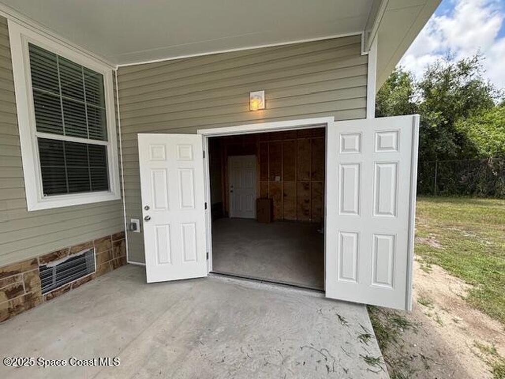 146 Holiday Park Boulevard, Palm Bay, FL 32907