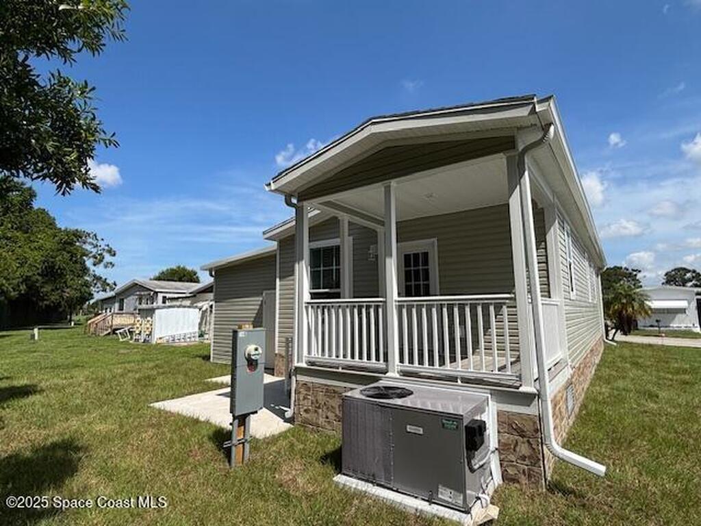 146 Holiday Park Boulevard, Palm Bay, FL 32907