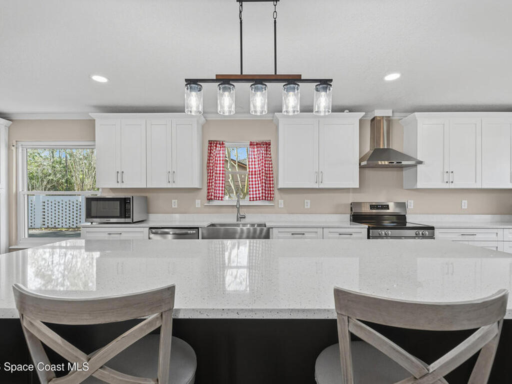 2453 Charwood Court, Orange Park, FL 32065