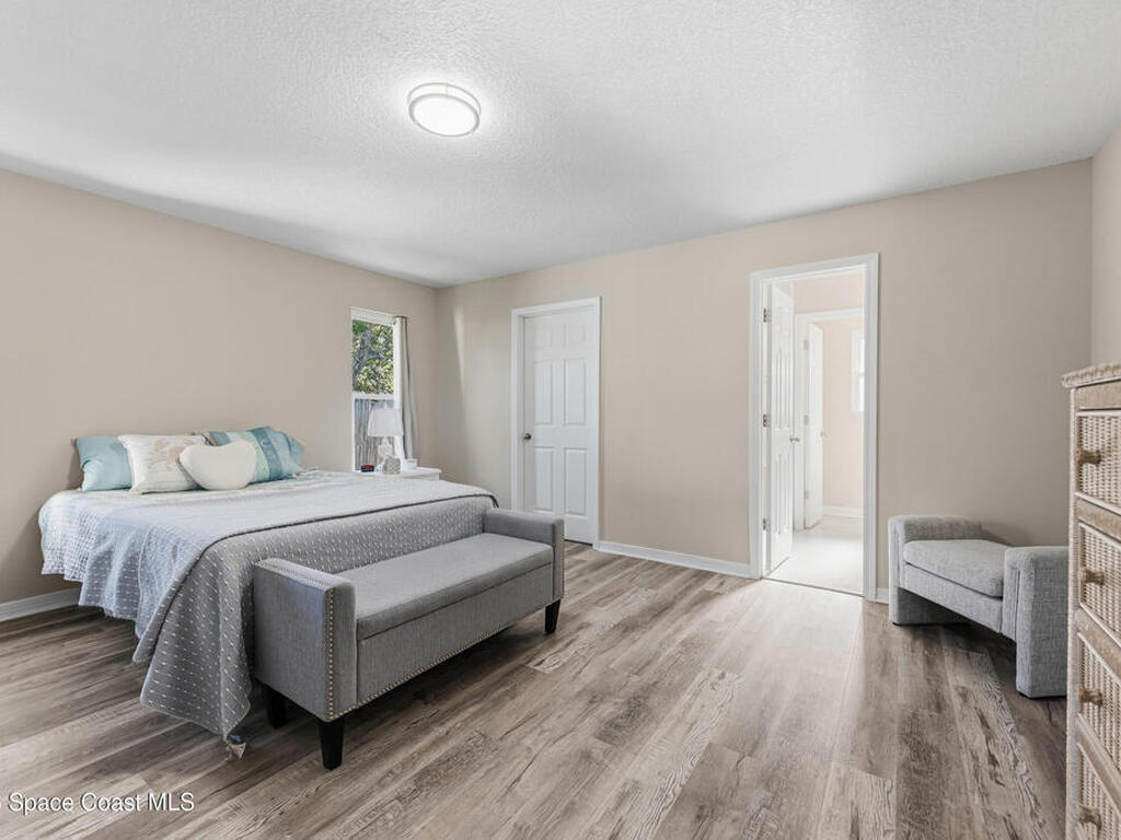 2453 Charwood Court, Orange Park, FL 32065