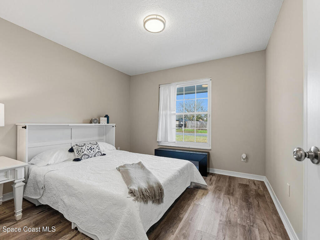 2453 Charwood Court, Orange Park, FL 32065