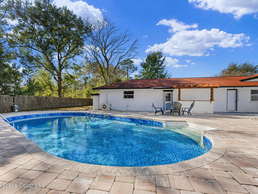 2453 Charwood Court, Orange Park, FL 32065