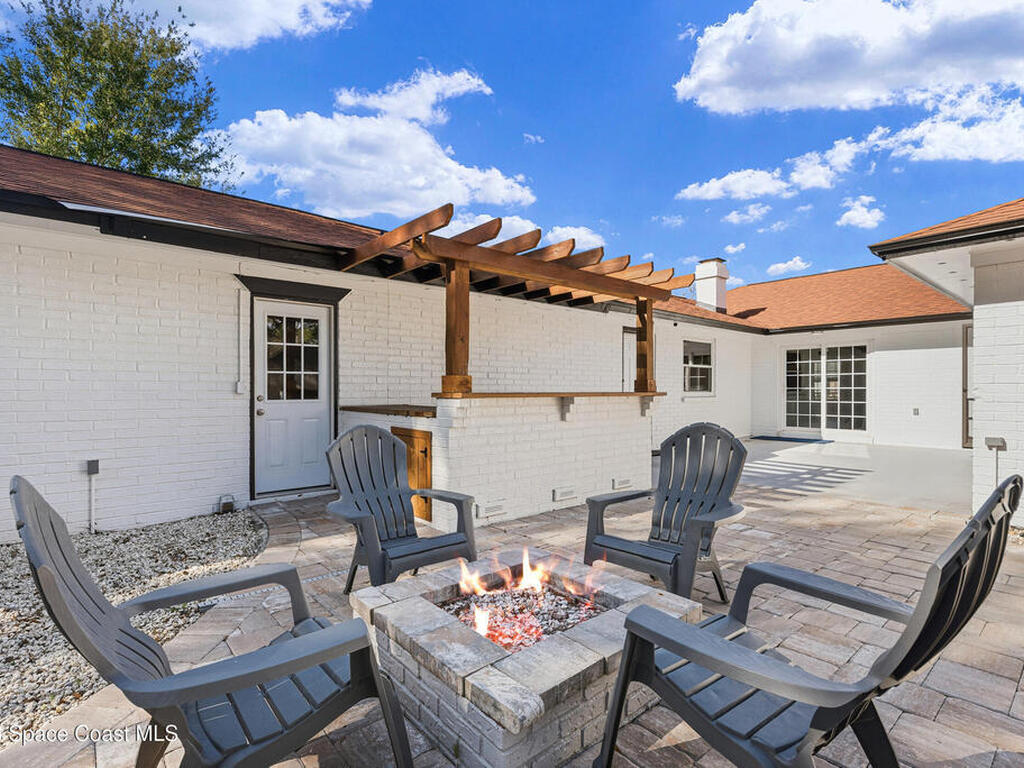 2453 Charwood Court, Orange Park, FL 32065