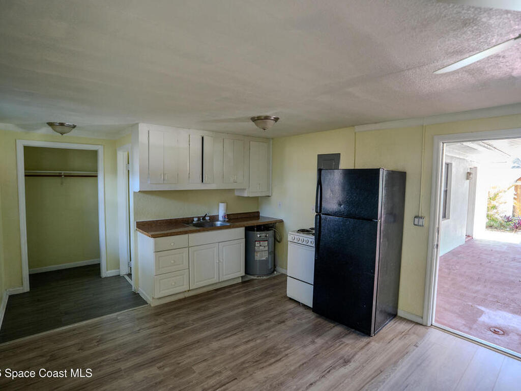 2581 Spence Drive, Palm Bay, FL 32905