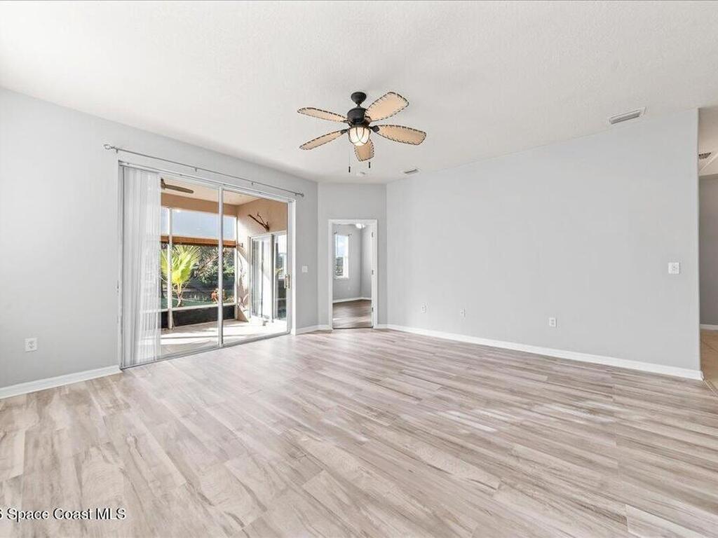 552 Wedge Court, Palm Bay, FL 32909