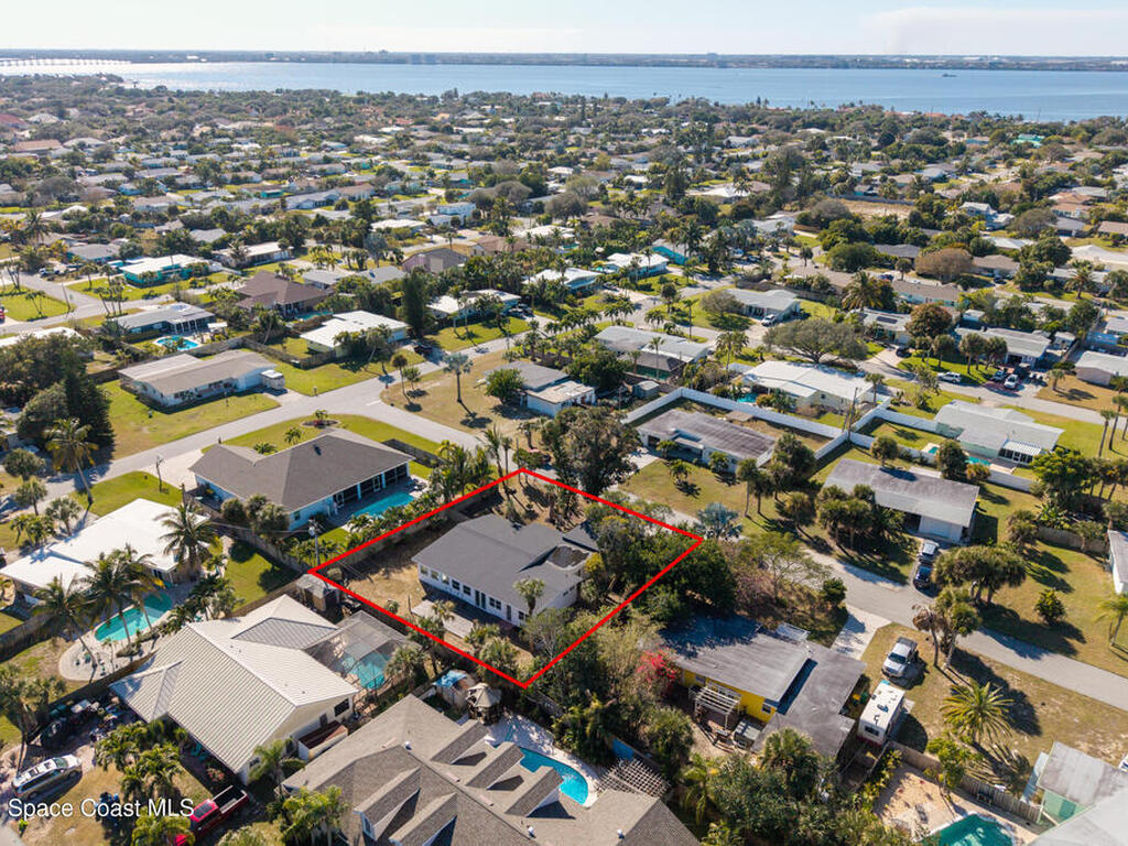 2230 Sunset Avenue, Indialantic, FL 32903