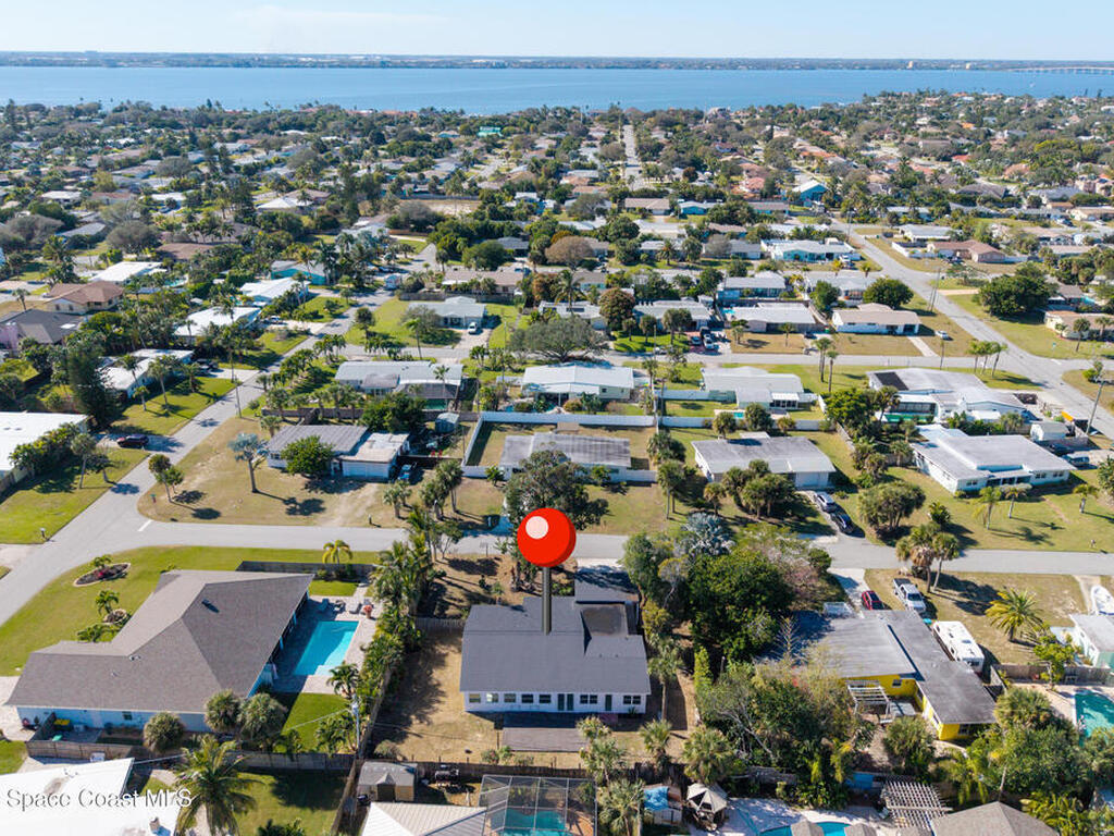 2230 Sunset Avenue, Indialantic, FL 32903