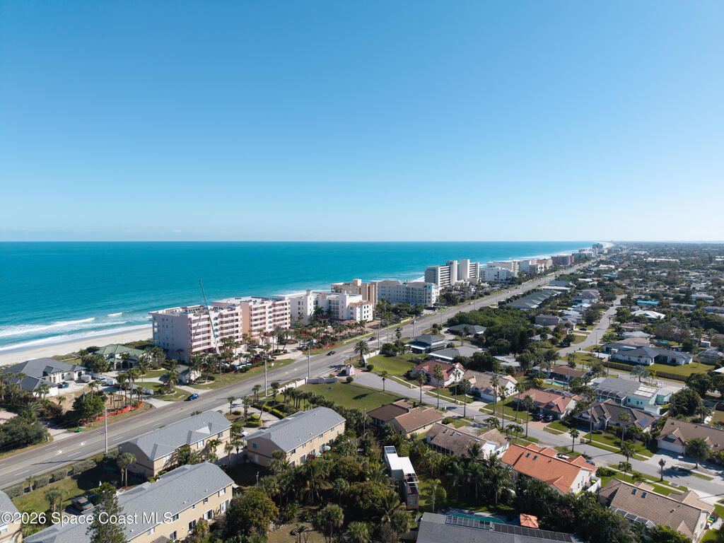 2230 Sunset Avenue, Indialantic, FL 32903