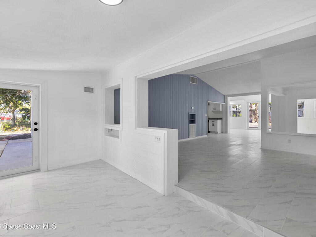 2230 Sunset Avenue, Indialantic, FL 32903