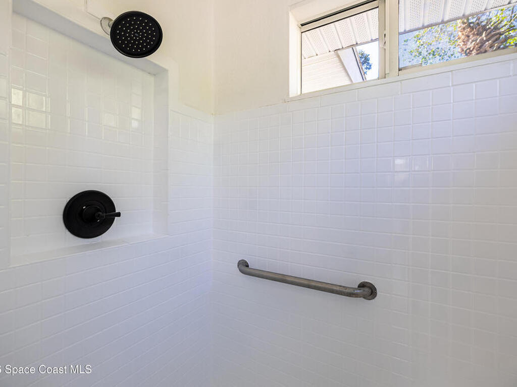 2230 Sunset Avenue, Indialantic, FL 32903