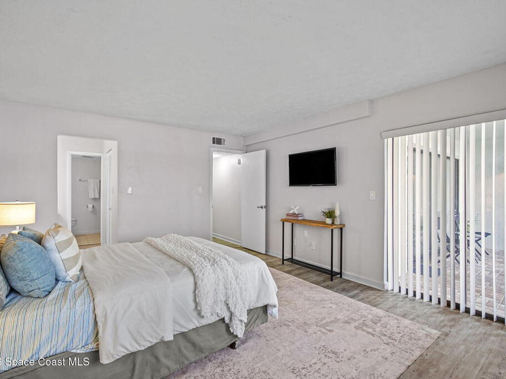 1611 Minutemen Causeway, Cocoa Beach, FL 32931