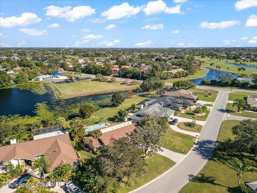 569 Crystal Lake Drive, Melbourne, FL 32940