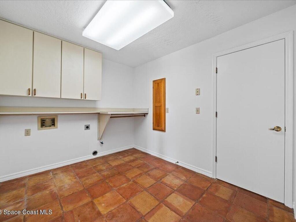 569 Crystal Lake Drive, Melbourne, FL 32940