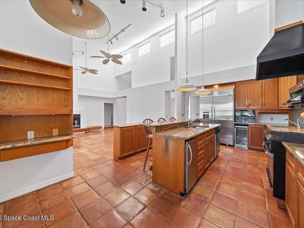 569 Crystal Lake Drive, Melbourne, FL 32940