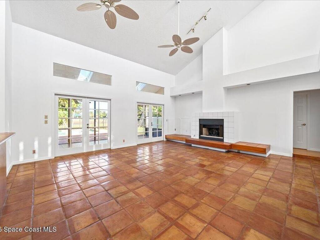 569 Crystal Lake Drive, Melbourne, FL 32940