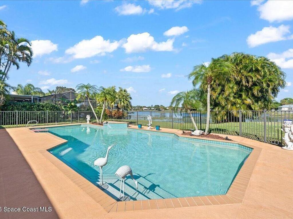 569 Crystal Lake Drive, Melbourne, FL 32940