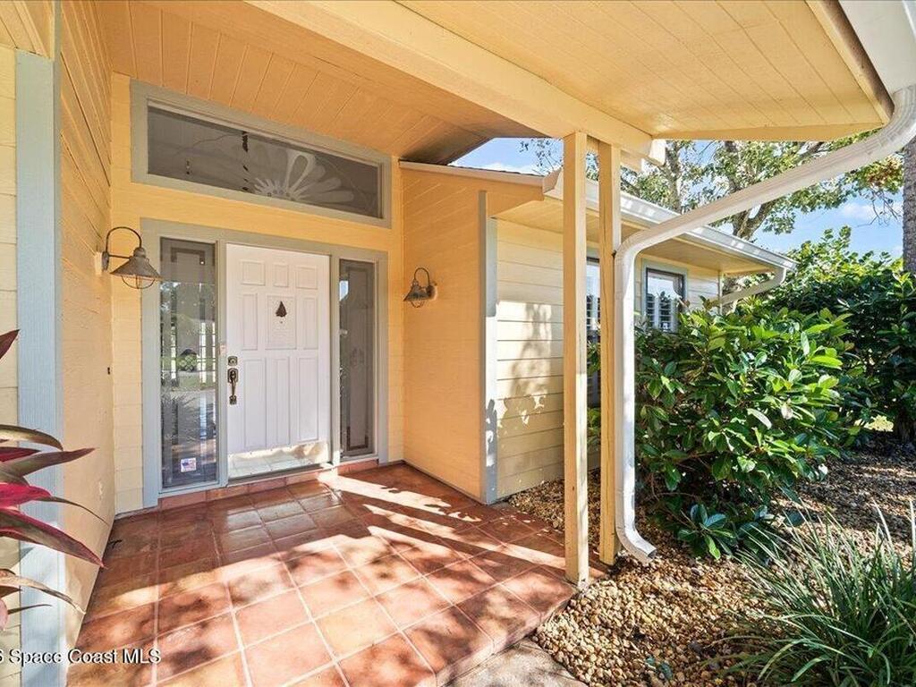 569 Crystal Lake Drive, Melbourne, FL 32940