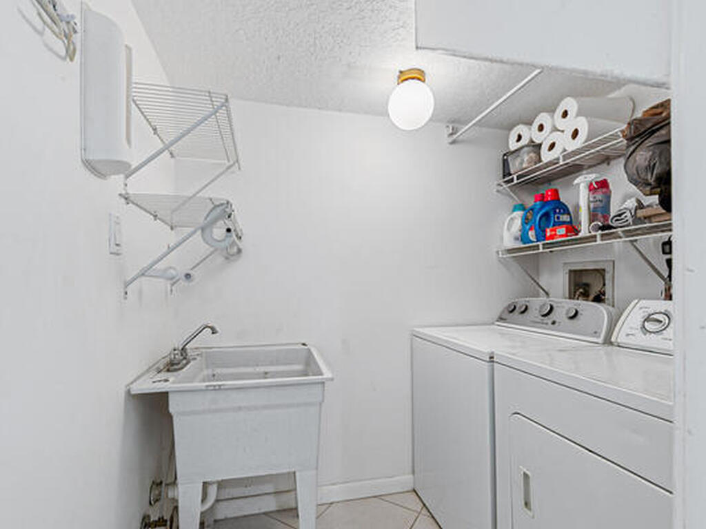 165 Escambia Lane, Cocoa Beach, FL 32931