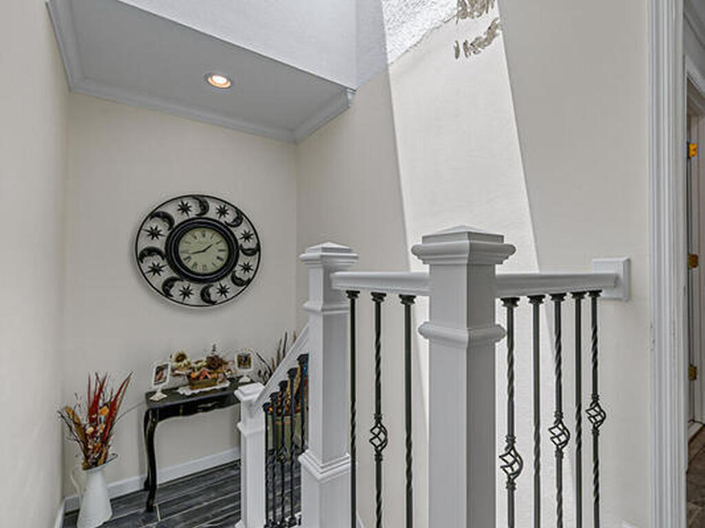 165 Escambia Lane, Cocoa Beach, FL 32931